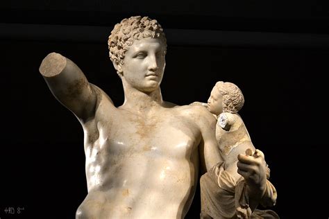 hermes de praxiteles|hermes of praxiteles marble.